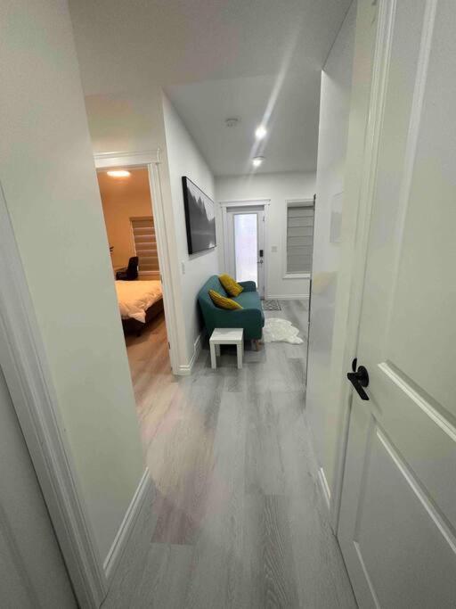 Award Winning Boho Paradise Sunlit Modern Suite YYC Dış mekan fotoğraf