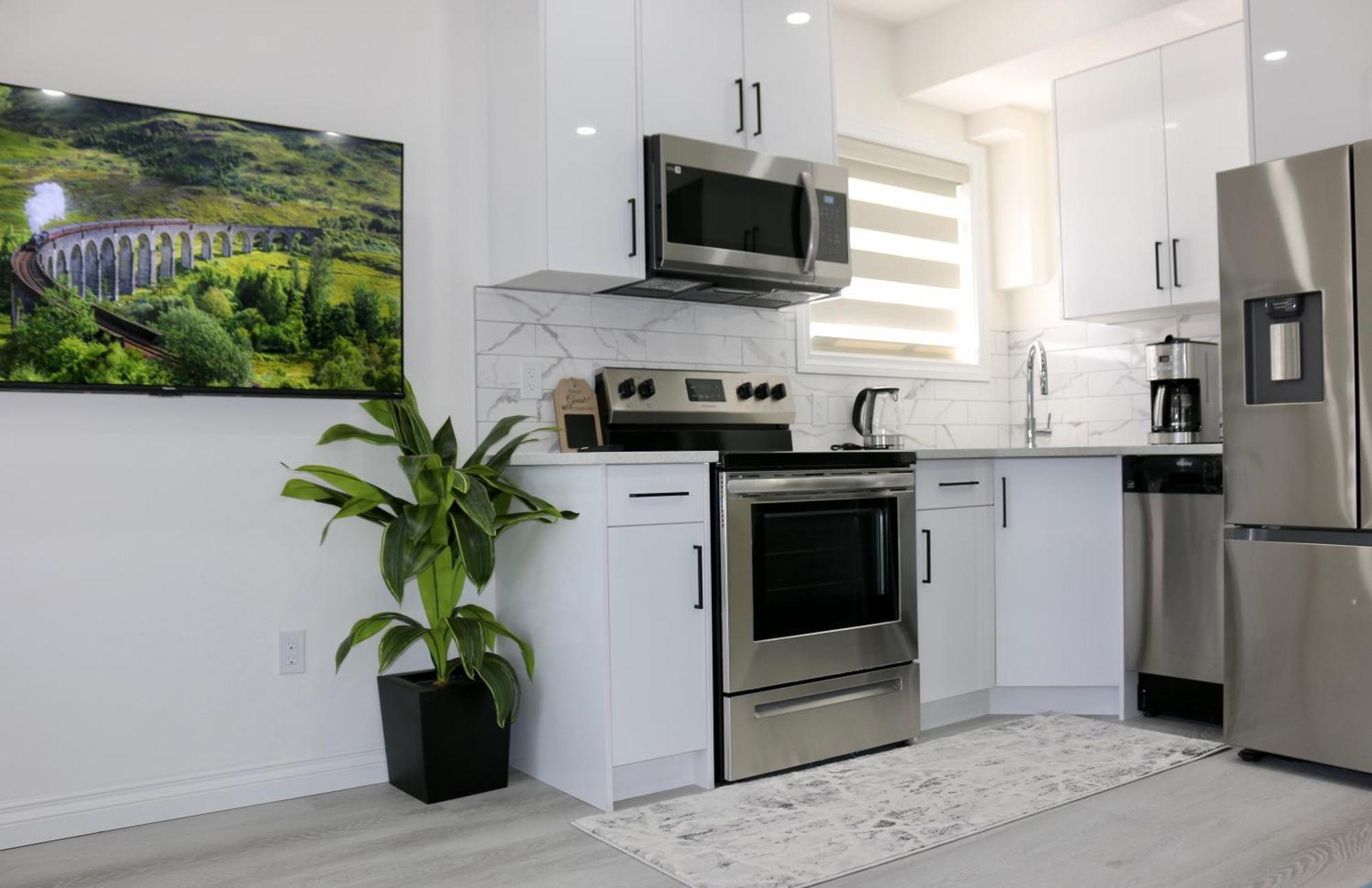 Award Winning Boho Paradise Sunlit Modern Suite YYC Dış mekan fotoğraf